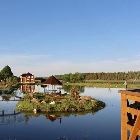 Hotel Kvetky Yablyni Sutoki Exteriér fotografie