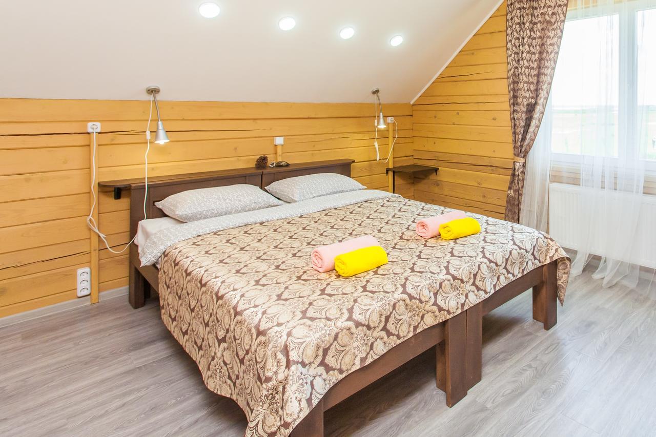 Hotel Kvetky Yablyni Sutoki Exteriér fotografie