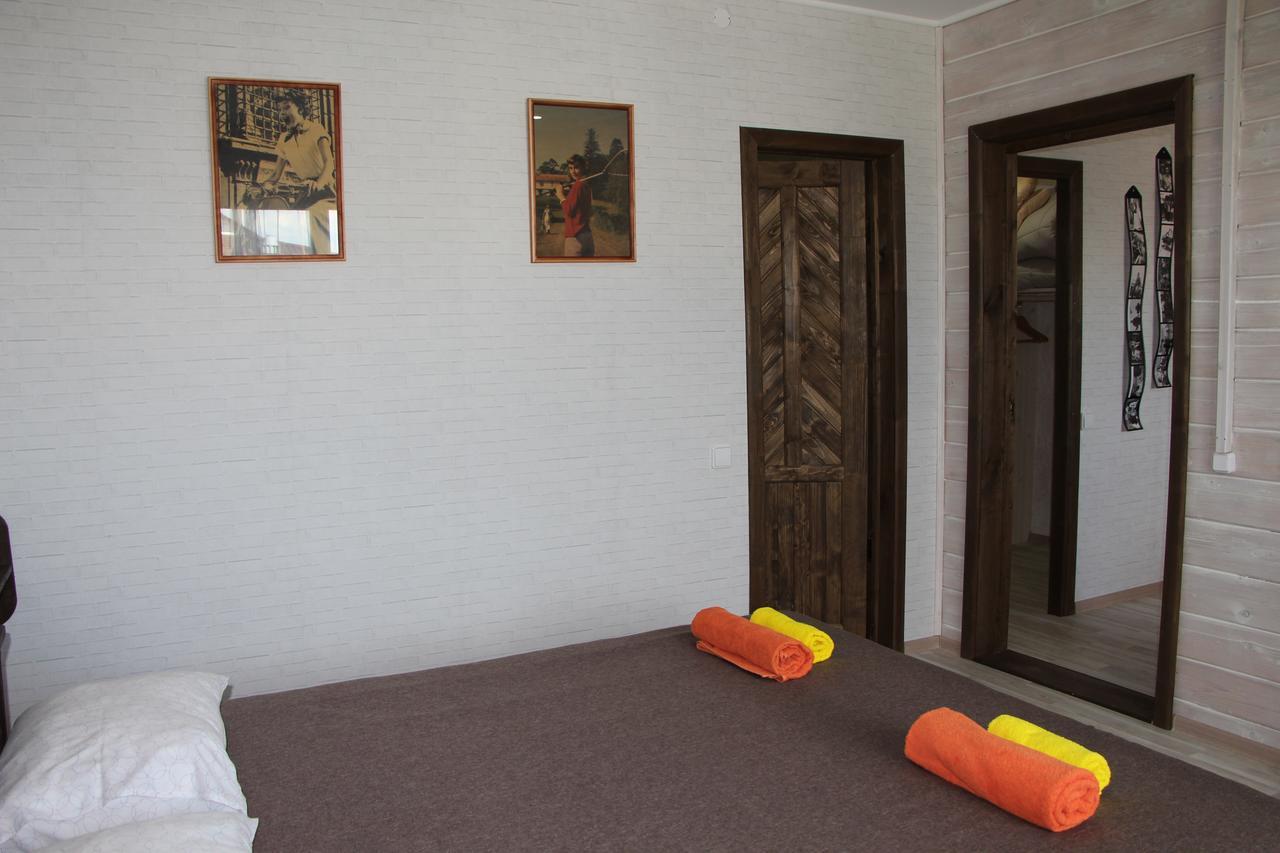Hotel Kvetky Yablyni Sutoki Exteriér fotografie