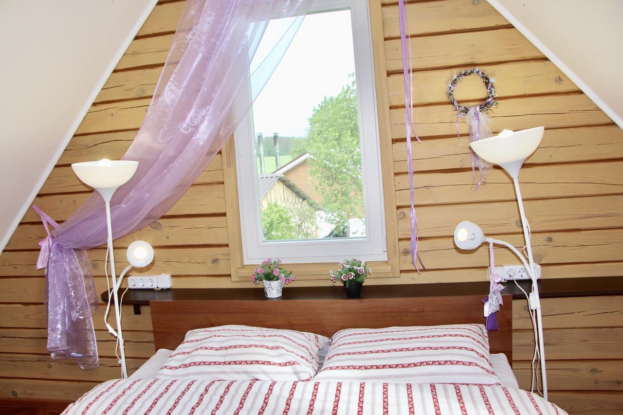 Hotel Kvetky Yablyni Sutoki Exteriér fotografie