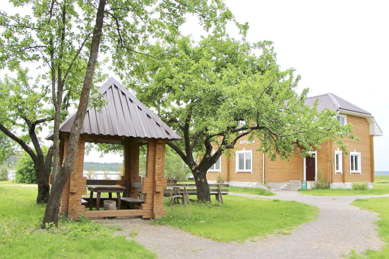 Hotel Kvetky Yablyni Sutoki Exteriér fotografie