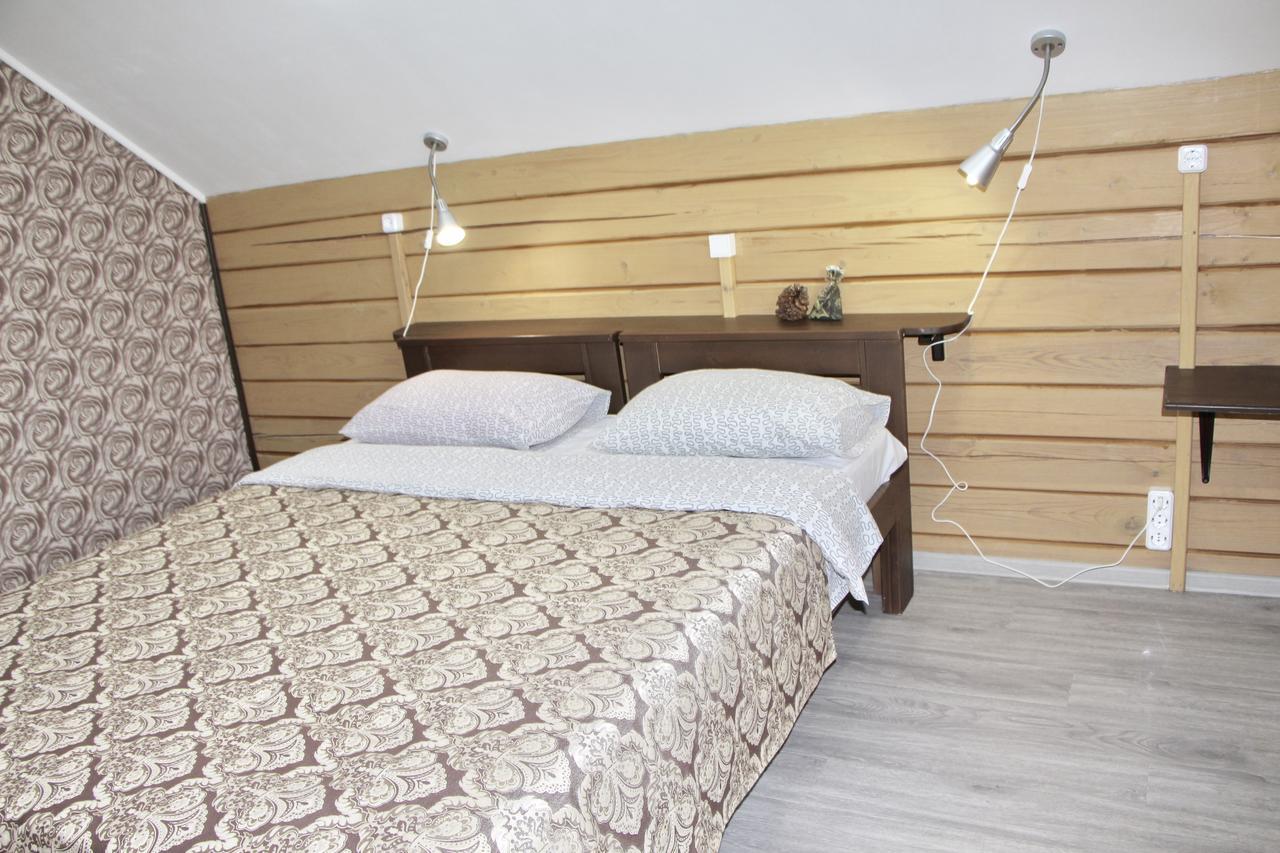 Hotel Kvetky Yablyni Sutoki Exteriér fotografie
